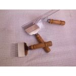 Odvíčkovací vidlička NEREZ - dřevěná rukojeť